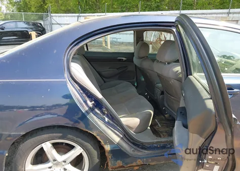 2006 Honda Civic Lx z USA, uszkodzony, nr VIN 1HGFA16506L117117